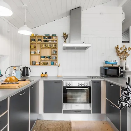 2 Bedroom Lovely In Rudkobing Spodsbjerg